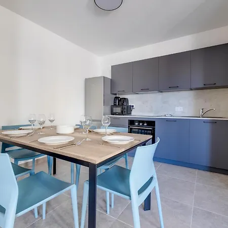 Apartment Urban Oasis 3br Duplex In A Prime Location
